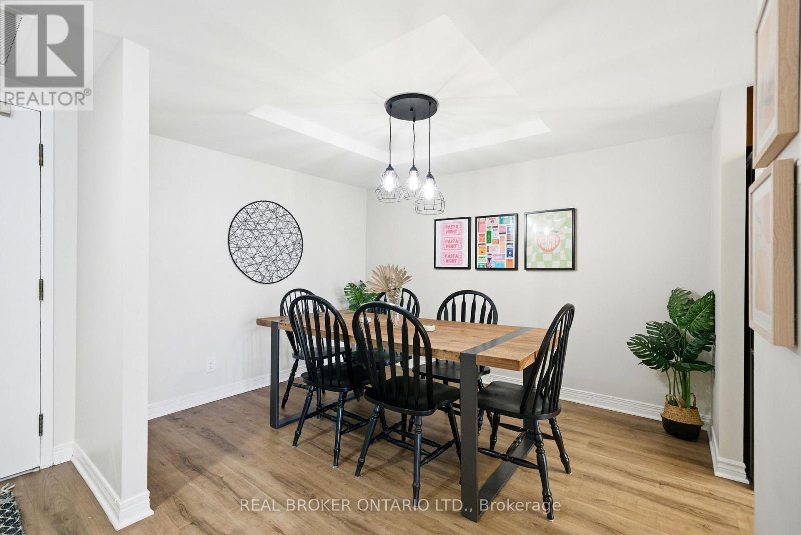 703 - 100 GRANT CARMAN DRIVE