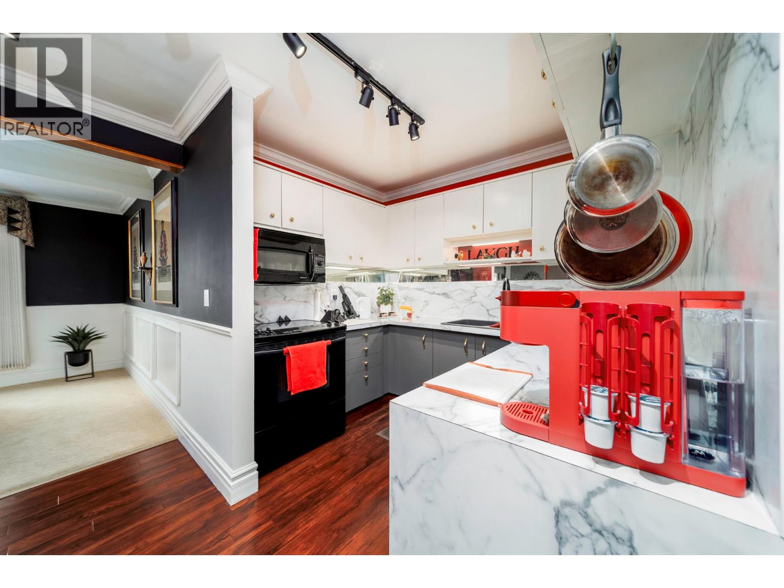 1035 Bernard Avenue Unit# 115