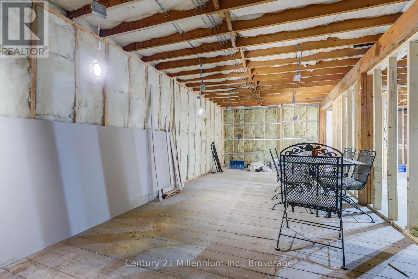 UNIT B - 612 BERFORD STREET