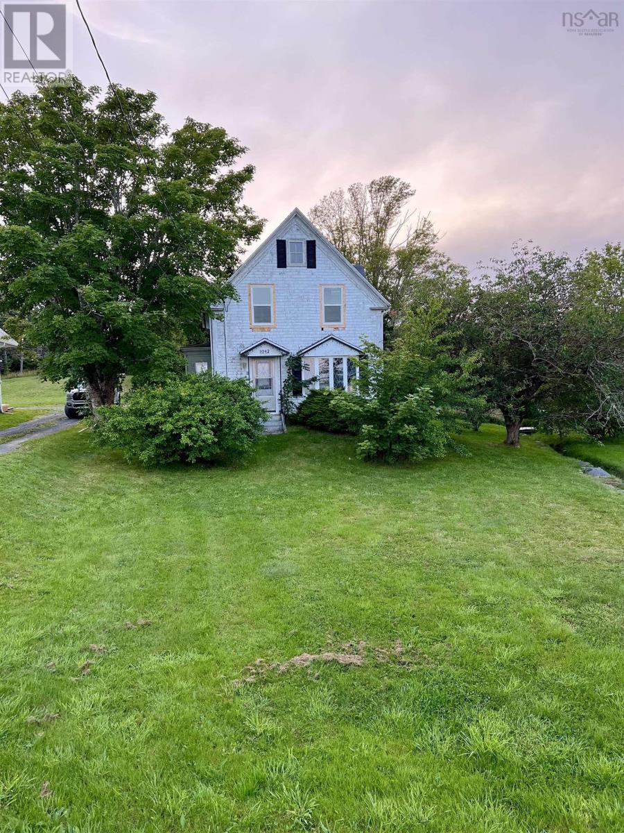 Photo 1 of 10 — 1042 Highway 335, Middle West Pubnico, NS B0W2M0