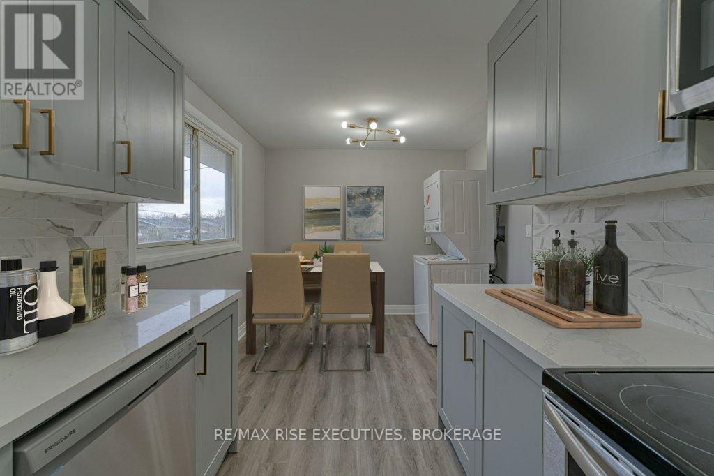 1 - 1344 WAVERLEY CRESCENT