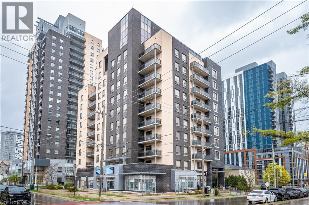 8 HICKORY Street W Unit# 404