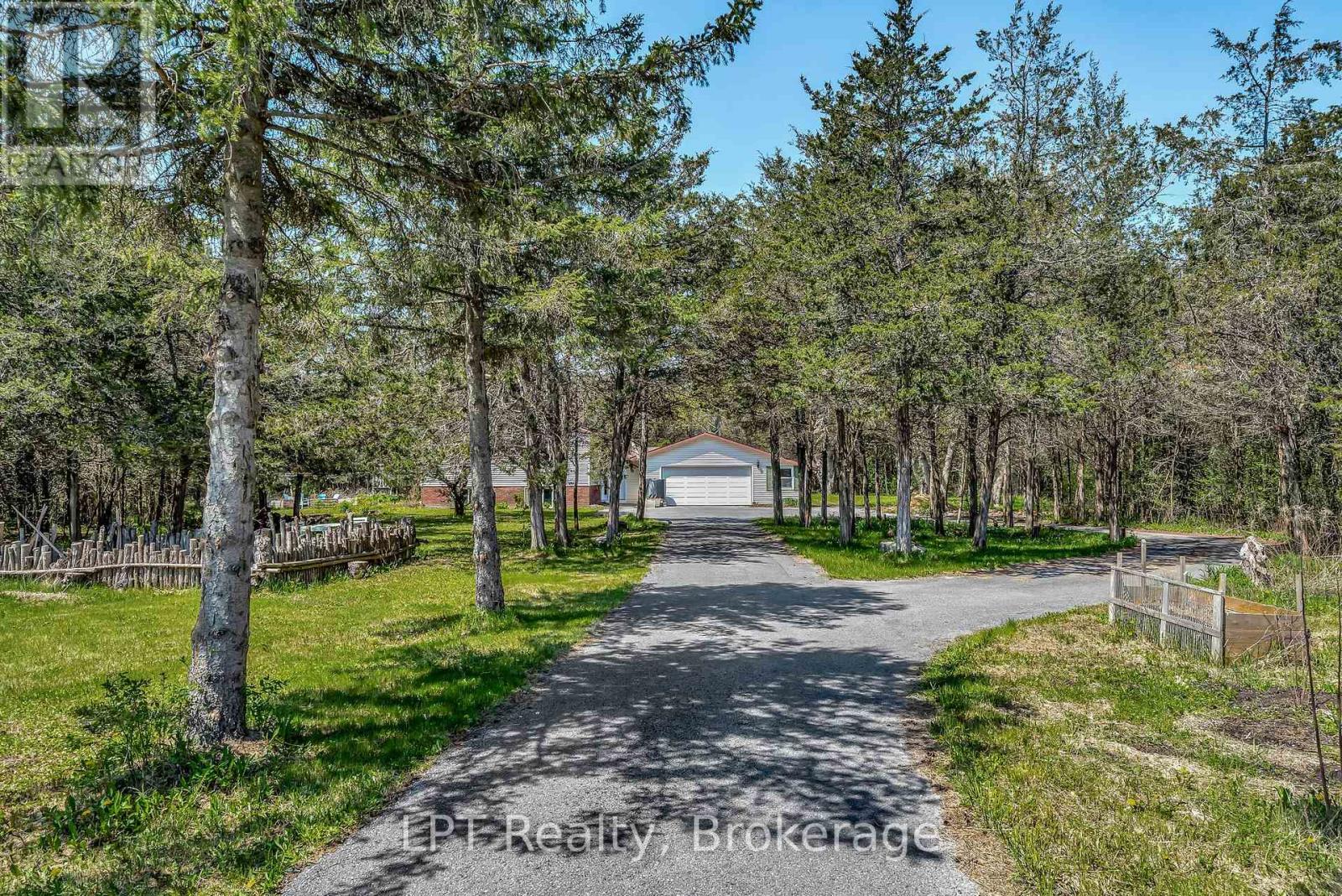 1207 COUNTY RD 9 STREET