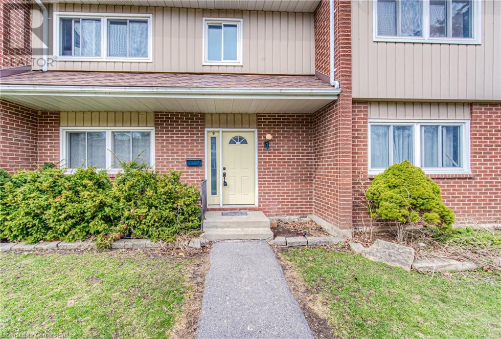 121 UNIVERSITY Avenue E Unit# 9