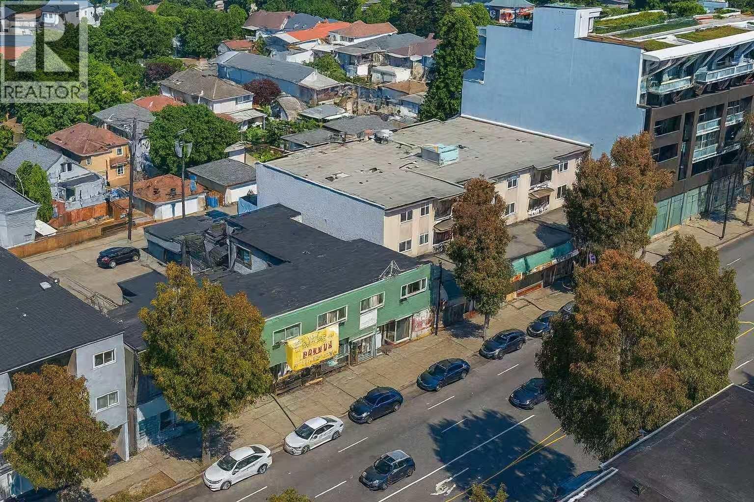 2117-2121 KINGSWAY WAY