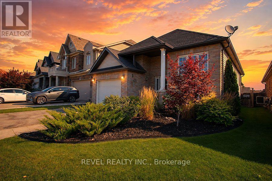 48 NIGHTINGALE DRIVE