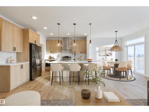 8 COBBLESTONE GA Spruce Grove AB T7X4E4