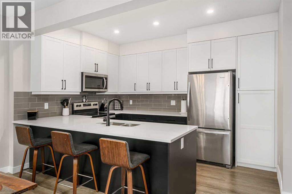 915 Crestridge Common SW