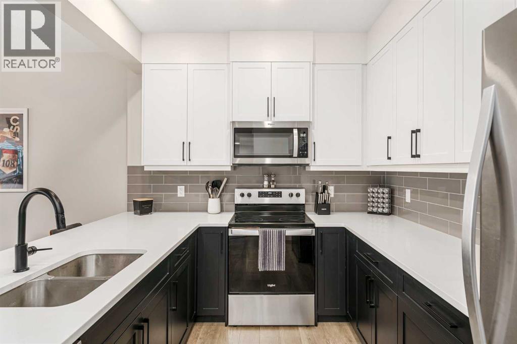 915 Crestridge Common SW