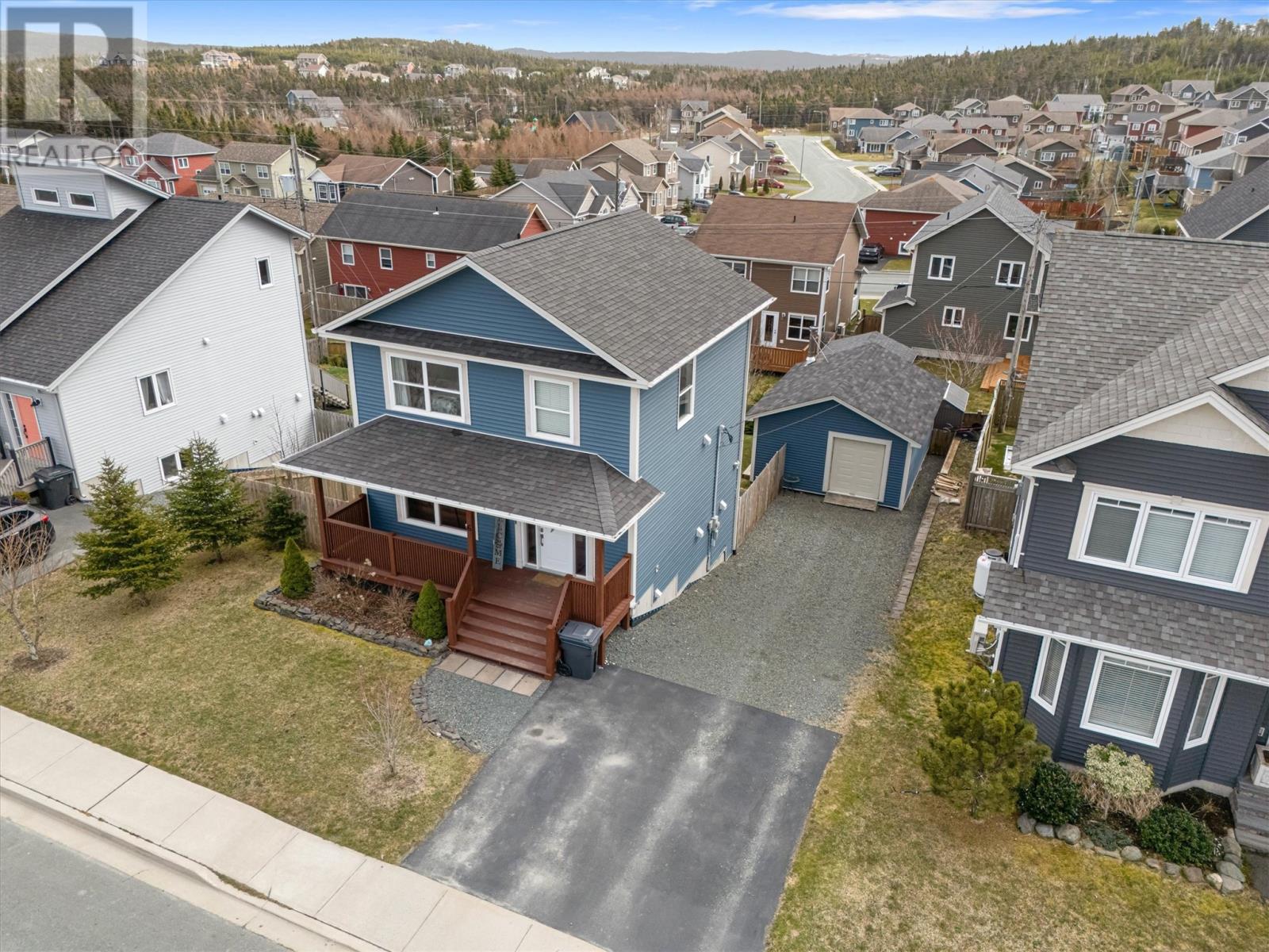 6 Willow Bend Close