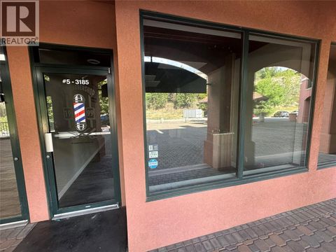 3185 Via Centrale Drive Unit# 5 Kelowna BC V1V2A7