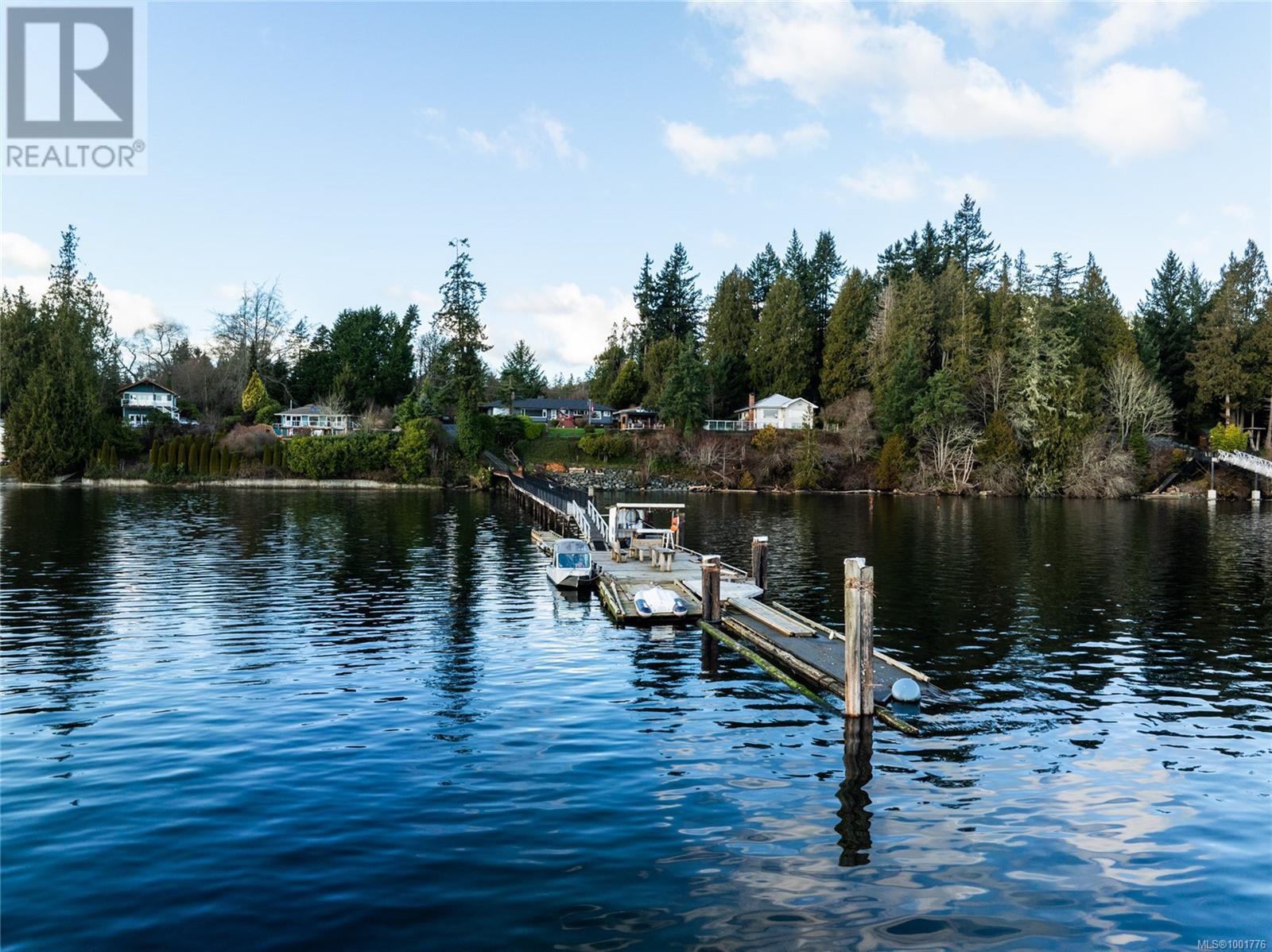5957 Sooke Rd