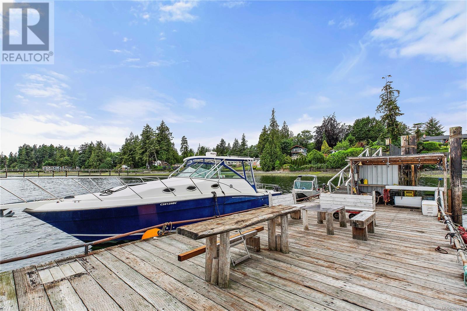 5957 Sooke Rd