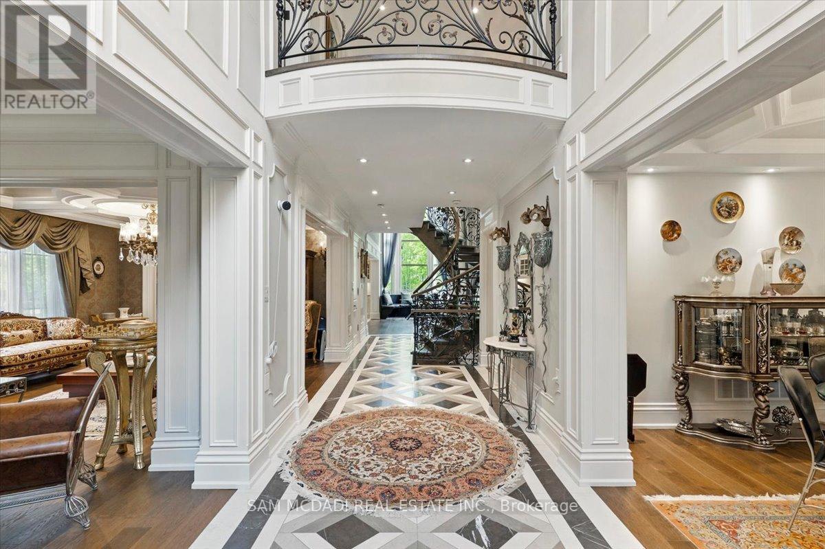 883 PARKLAND AVENUE