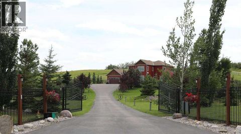 32015 292 Avenue E Rural Foothills County AB T1S4P7