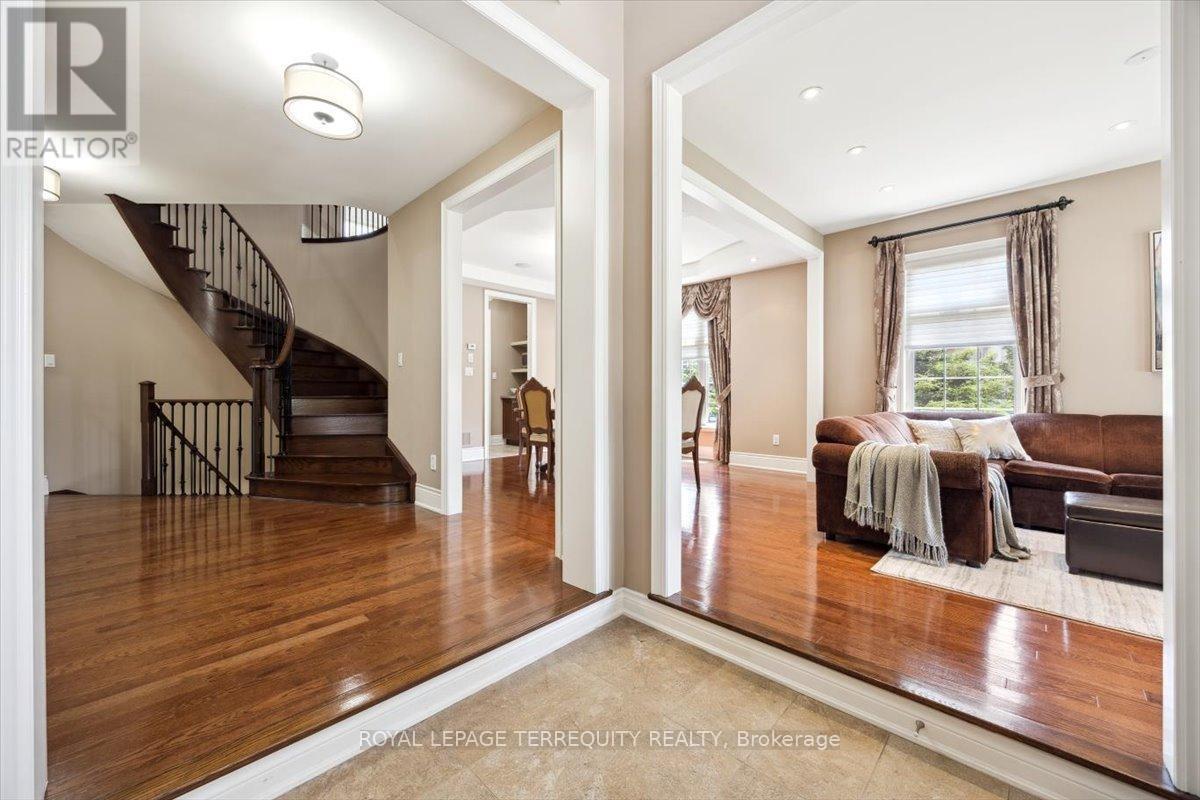 113 ROYAL WEST DRIVE