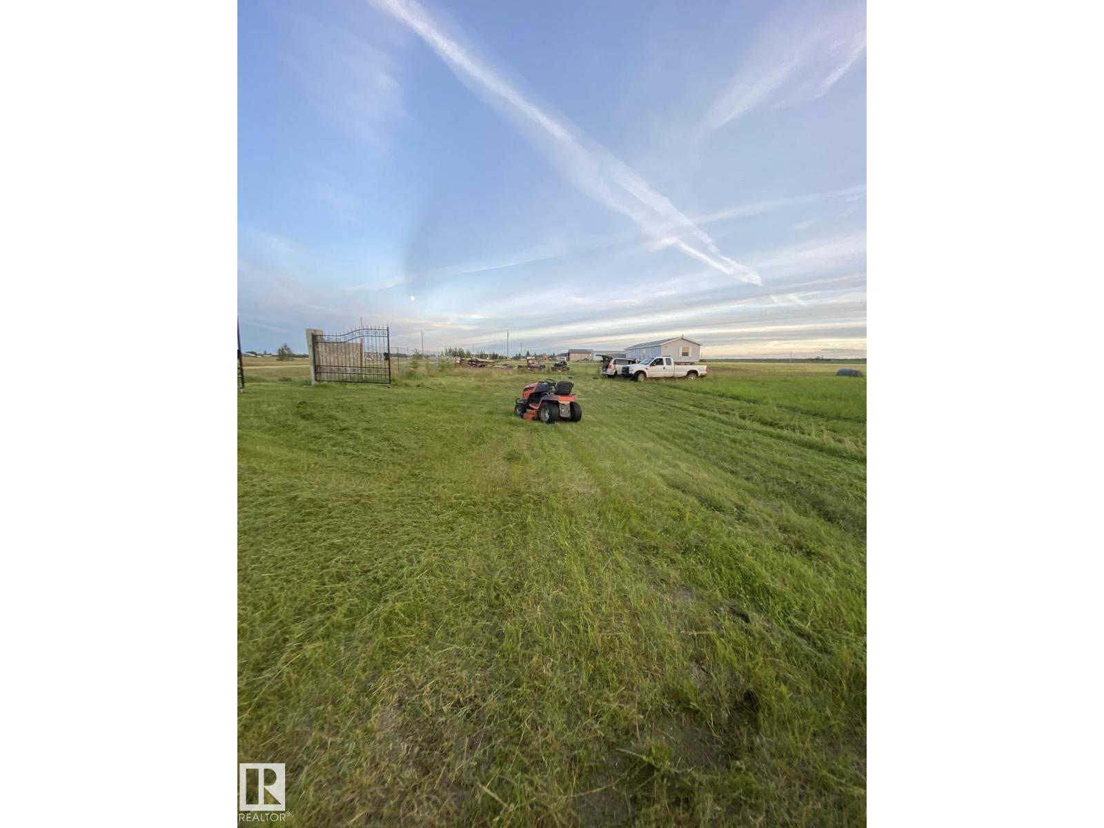 #35 23422 TWP ROAD 582