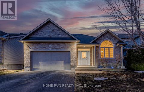 449 LANDSWOOD WAY Ottawa ON K2S0A4