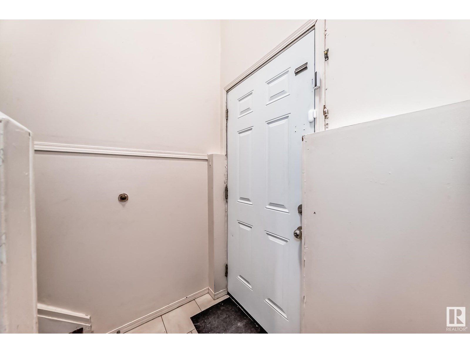 12014 128 AV NW