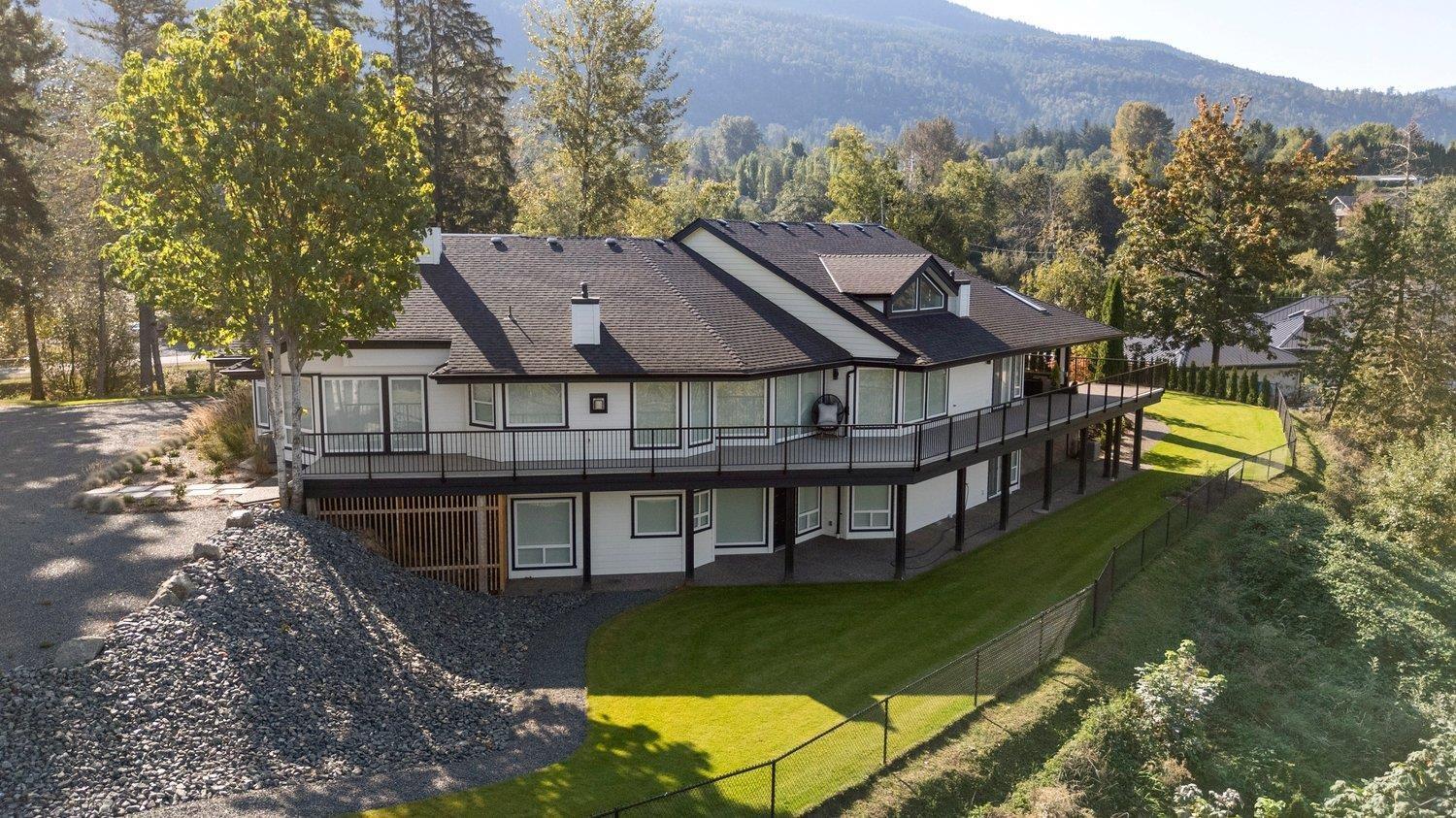 41965 NIKADA DRIVE|Majuba Hill