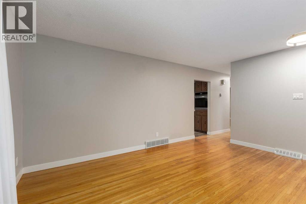 30 Hutton Place SW