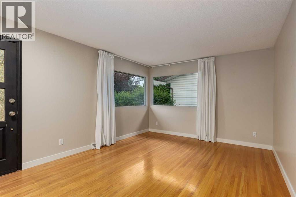 30 Hutton Place SW