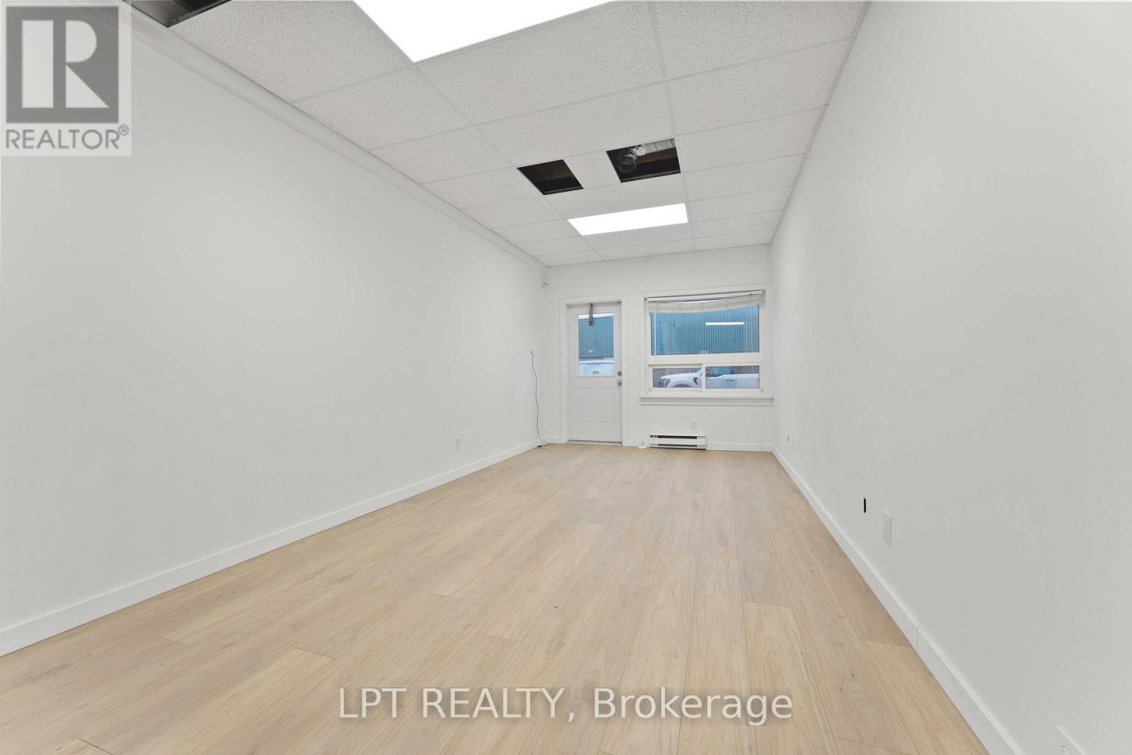 12 - 81 AURIGA DRIVE