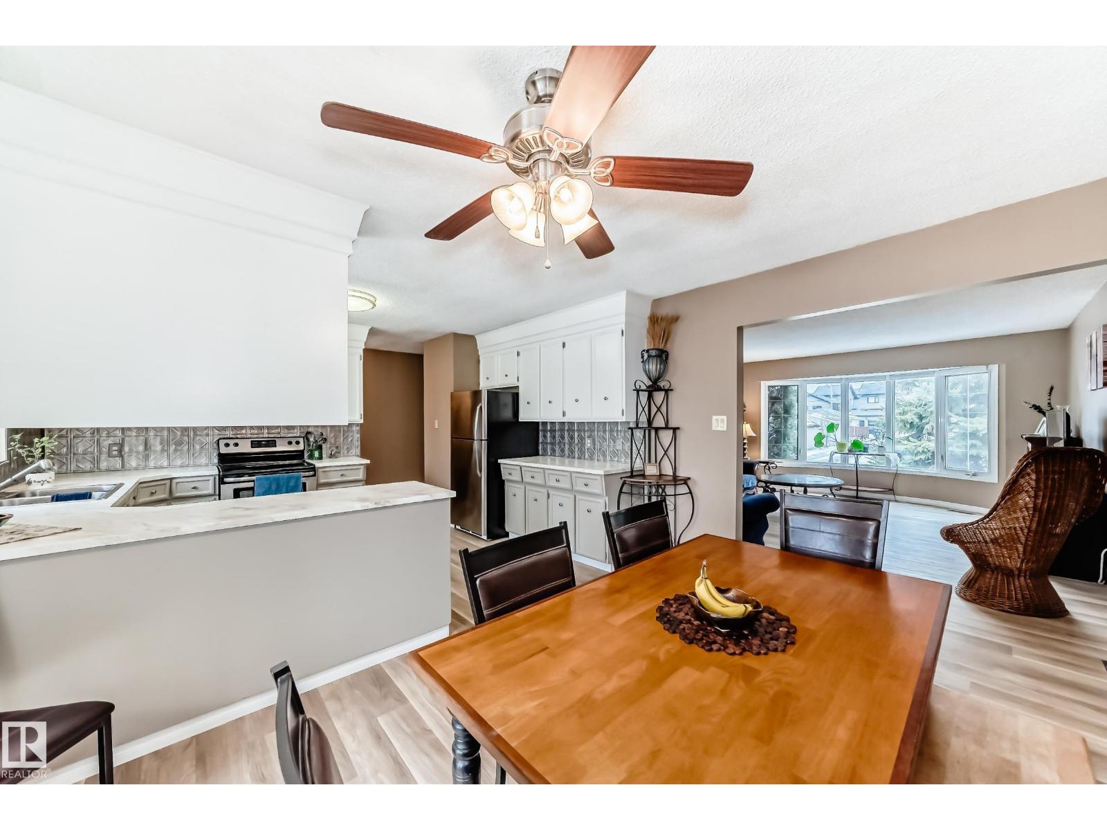 9813 152 ST NW