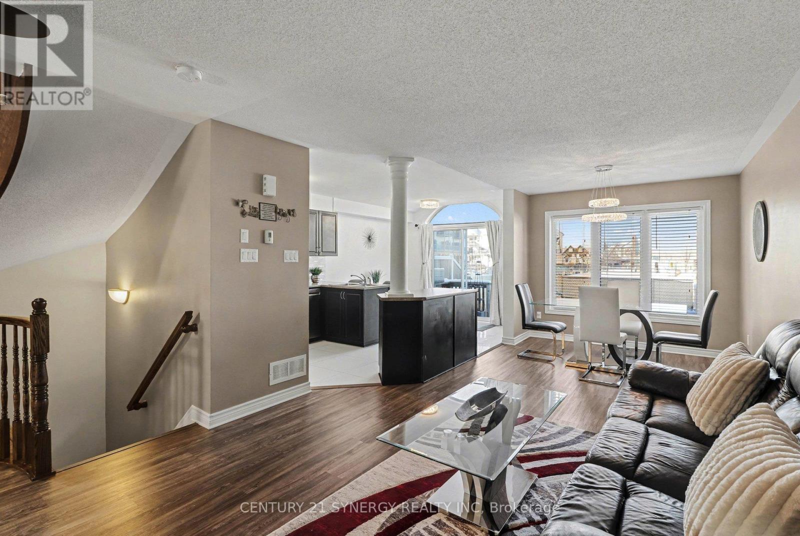 114 SILVERMOON CRESCENT