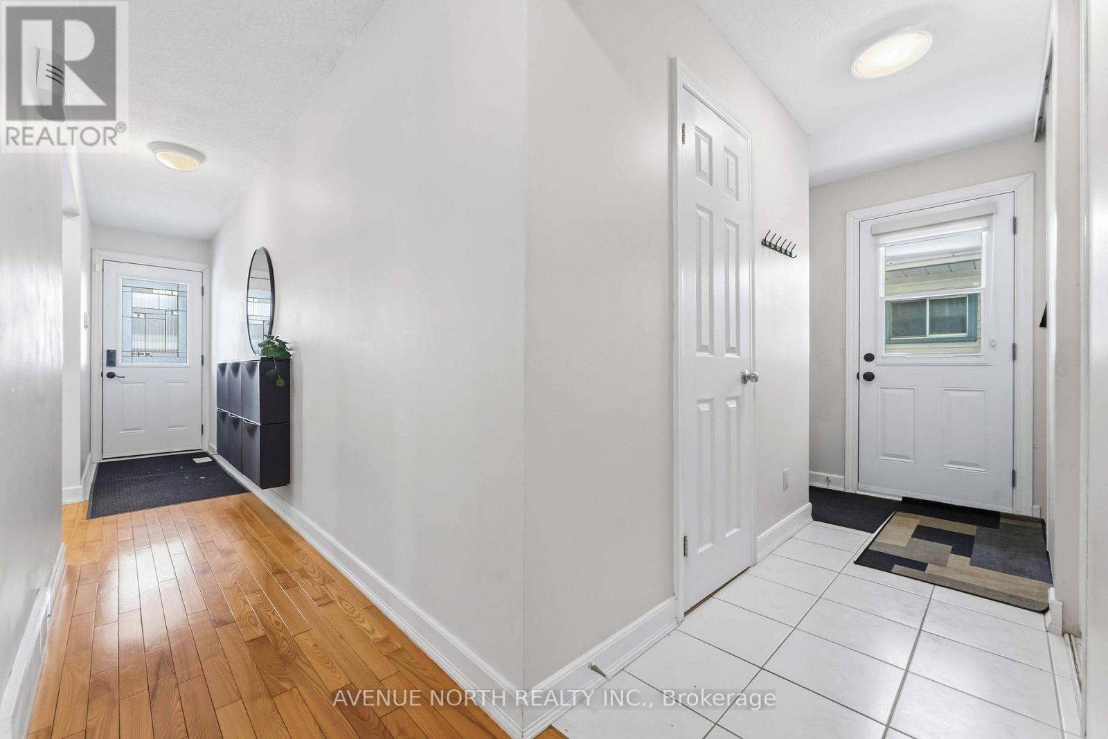 1017 ARROWHEAD PLACE