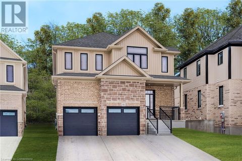 82 QUARRY PARK Drive Kitchener ON N2B3J7