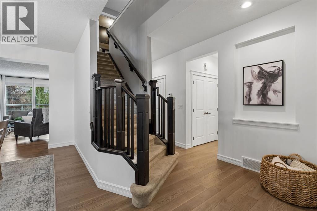 46 Aspenshire Place SW