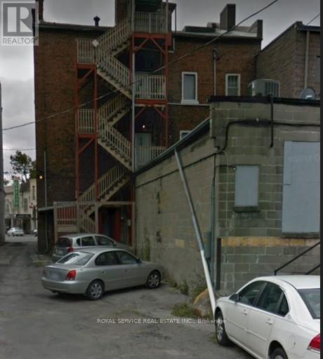 30 WALTON STREET
