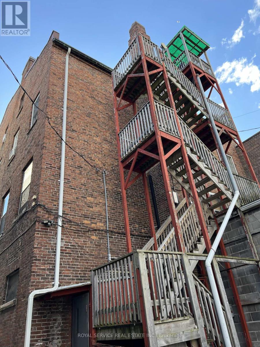 30 WALTON STREET