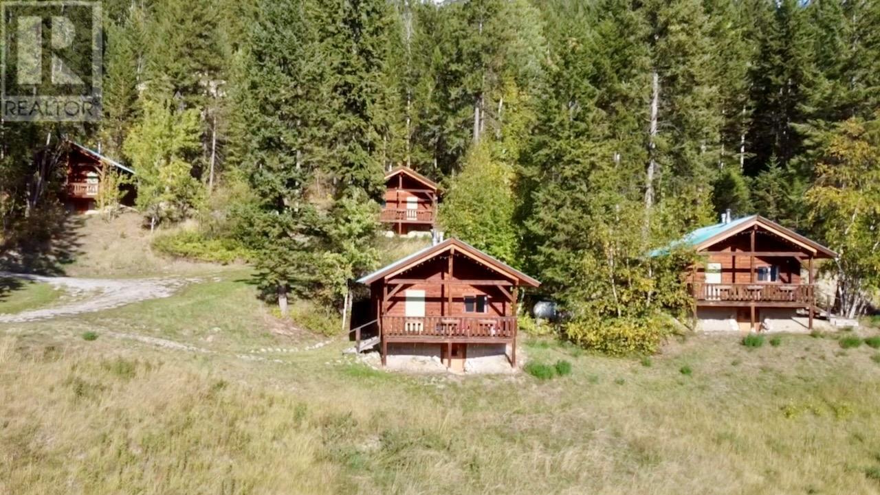 3483 Highway 95