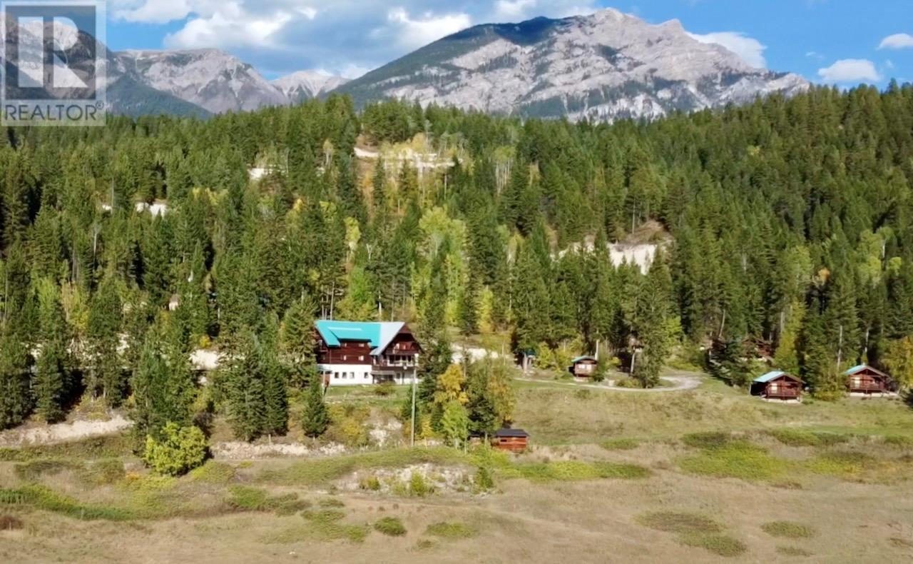 3483 Highway 95