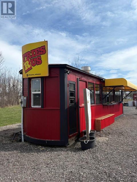 1030 TALBOT STREET St. Thomas ON N5P1G3