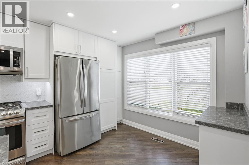 371 BRANTWOOD PARK Road