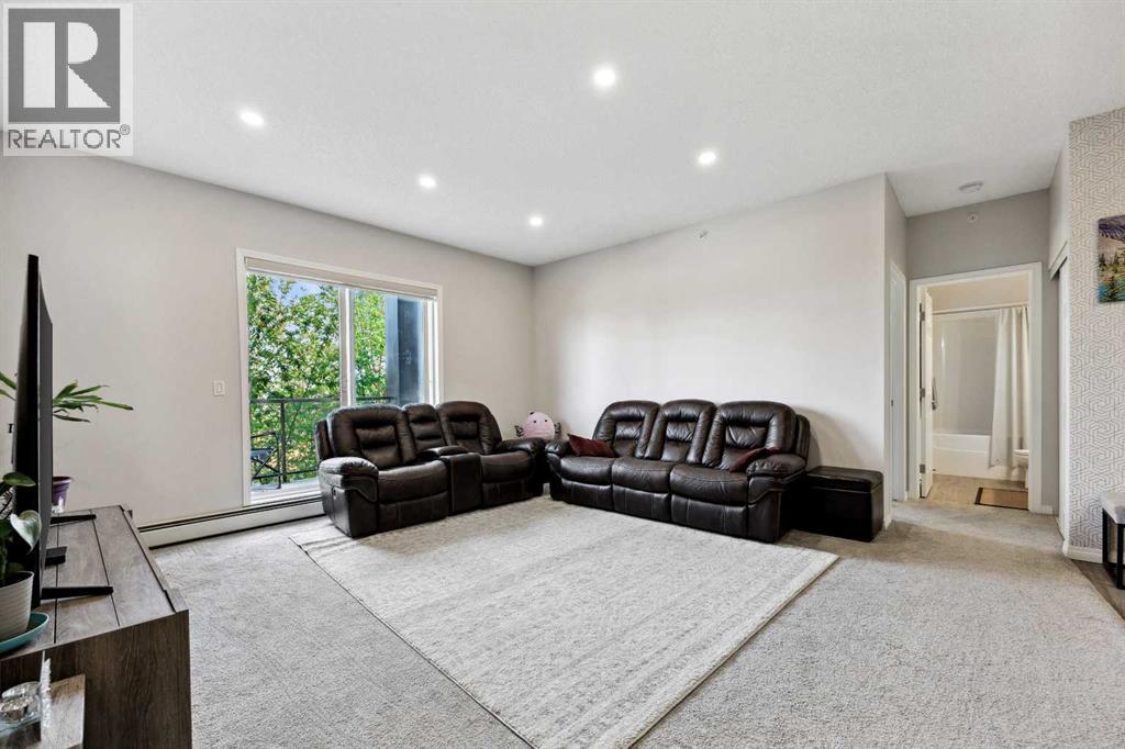 316, 2022 Canyon Meadows Drive SE