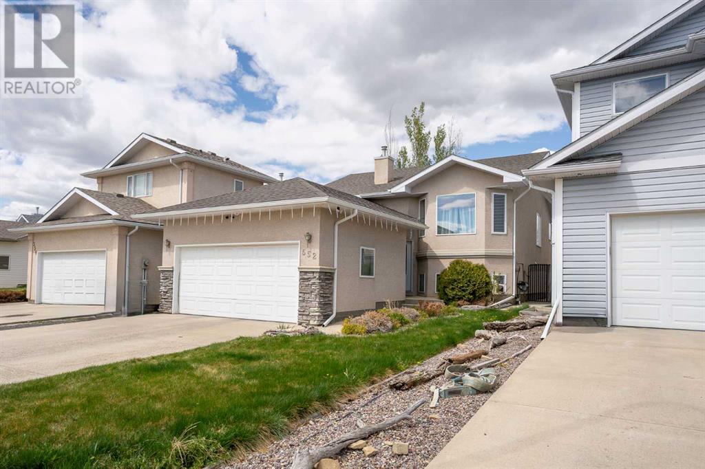552 Heritage Boulevard W