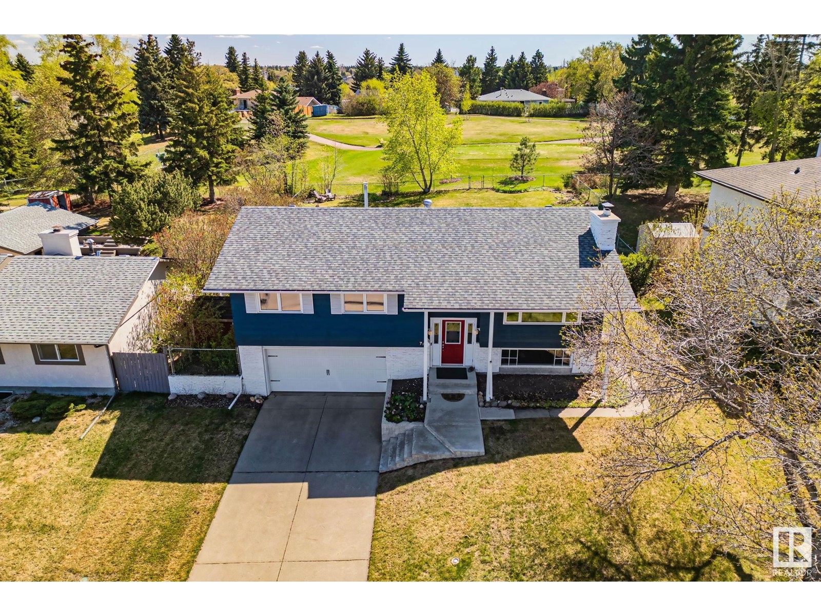 78 MANOR DR