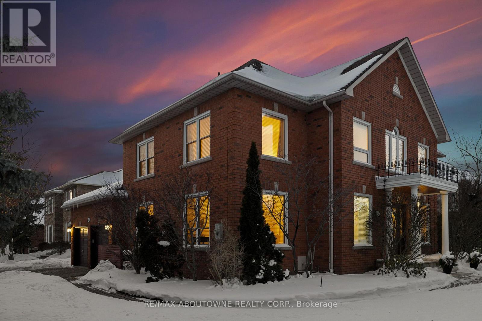 1424 THE LINKS DRIVE