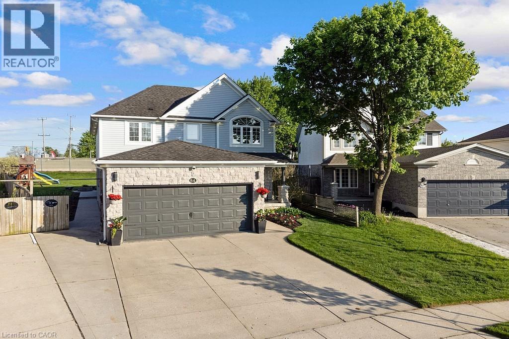 84 AMANDA Walk