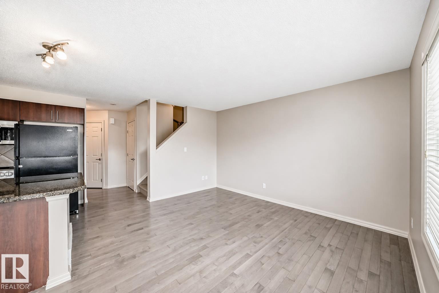 1285 CUNNINGHAM DR SW