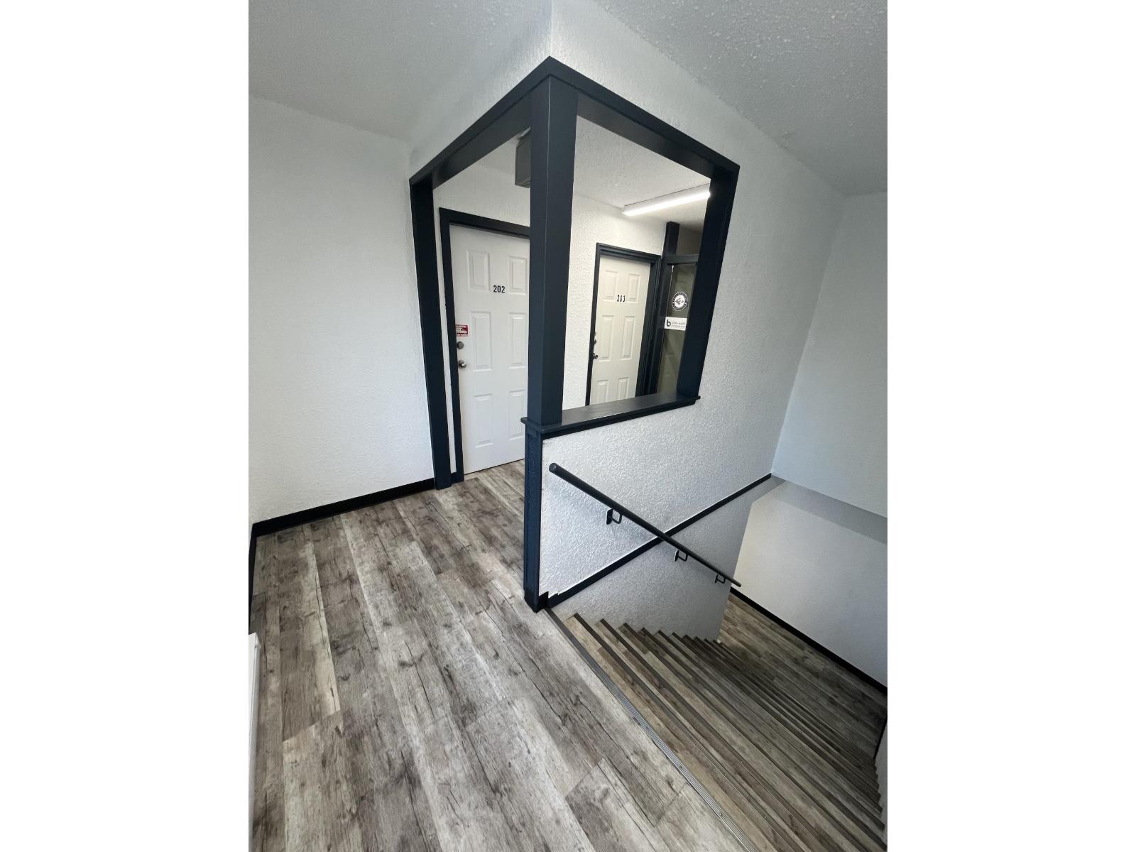 202 45928 HOCKING AVENUE|Chilliwack Proper South