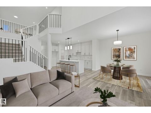 43 GABLE CM Spruce Grove AB T7X4E6