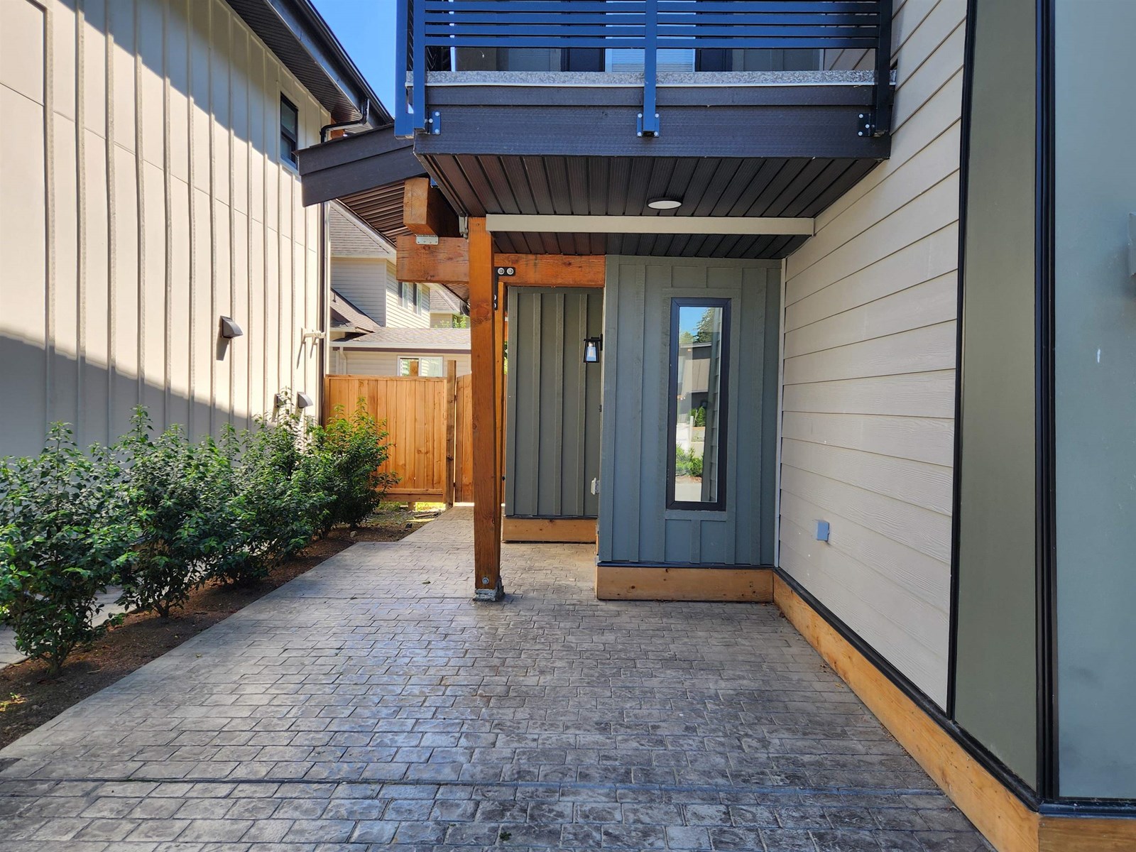 5 798 HOT SPRINGS ROAD|Harrison Hot Springs