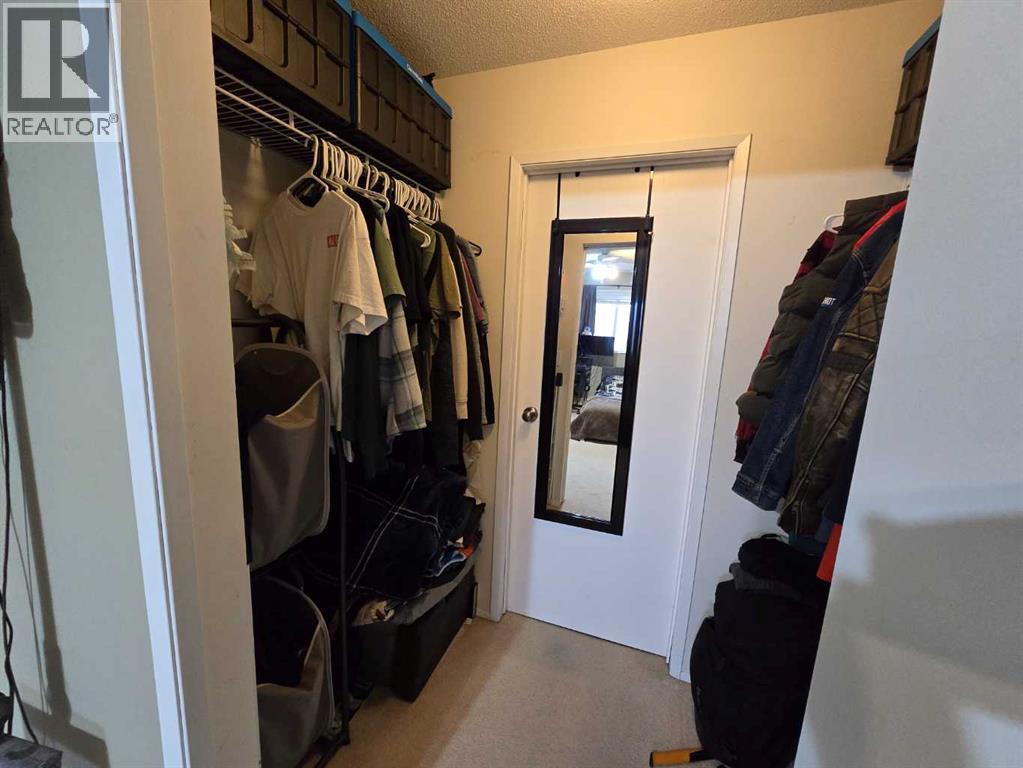 311, 485 Red Crow Boulevard W