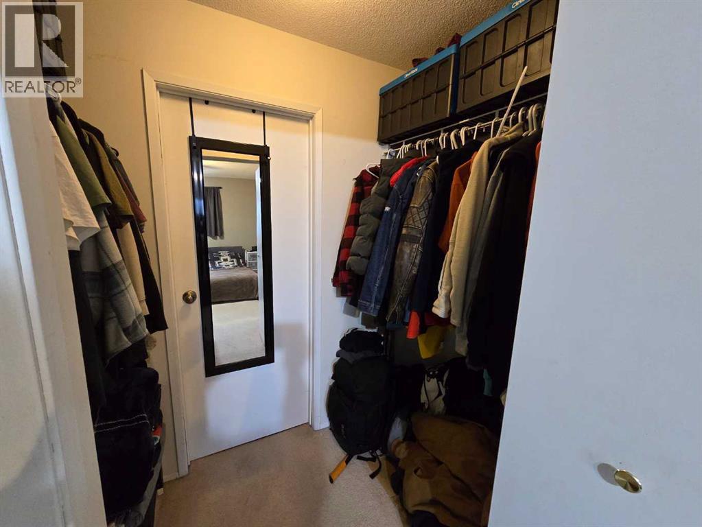 311, 485 Red Crow Boulevard W