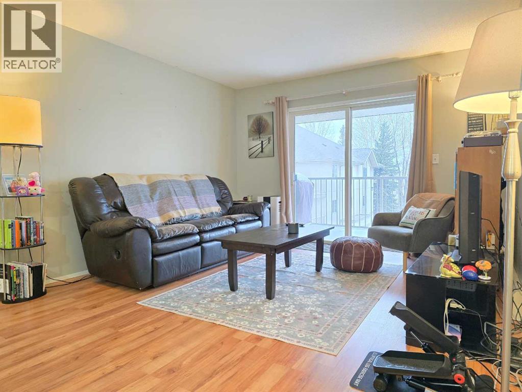 311, 485 Red Crow Boulevard W